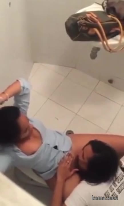 Desi Horny 2 Girls ON Office Restroom