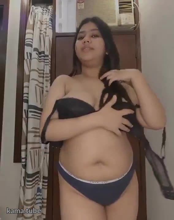 Indian Sexy Hot Girl Missionary Blowjob And Fuck Video